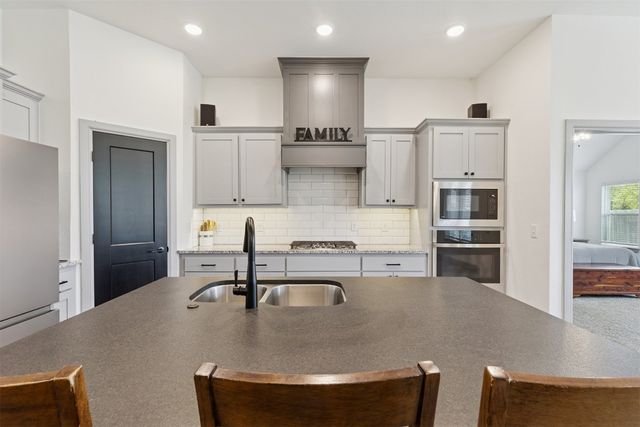 2508 Everton Lane, Norman, OK 73071