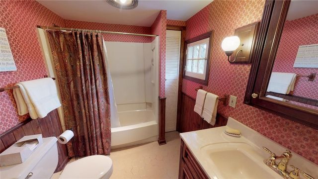 20 Boughton Avenue, Pittsford, NY 14534