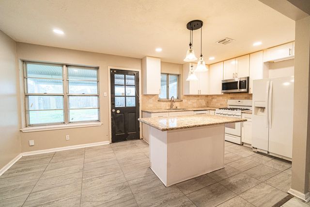 7406 Baneway Drive, Houston, TX 77072