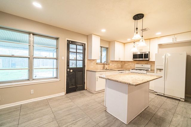 7406 Baneway Drive, Houston, TX 77072