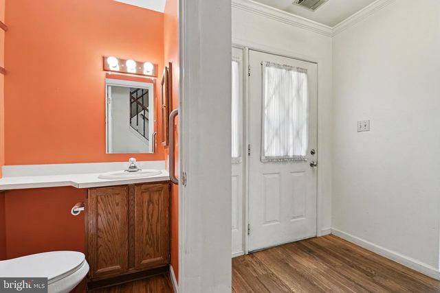 2 GARLAND CT, Carlisle, PA 17013