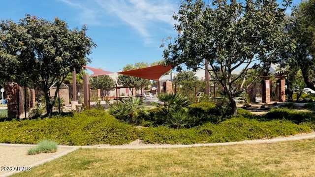 1601 N SABA Street 302, Chandler, AZ 85225