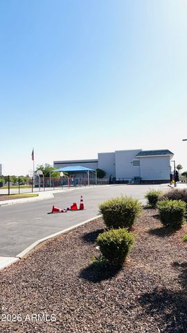 1601 N SABA Street 302, Chandler, AZ 85225