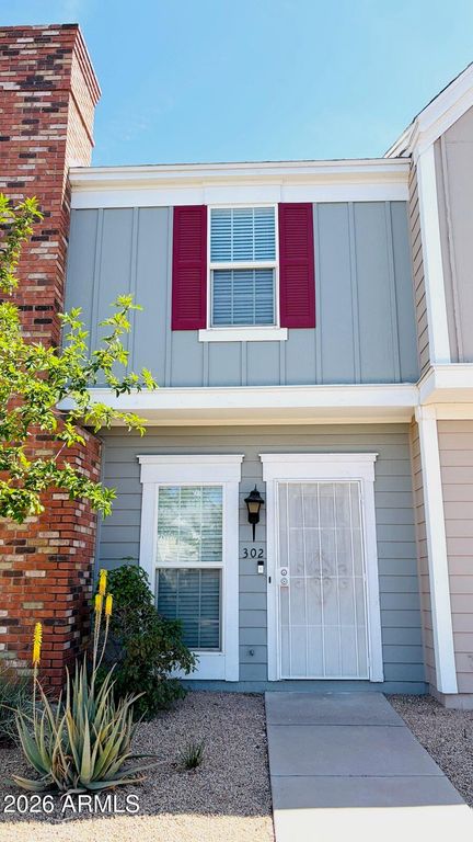 1601 N SABA Street 302, Chandler, AZ 85225