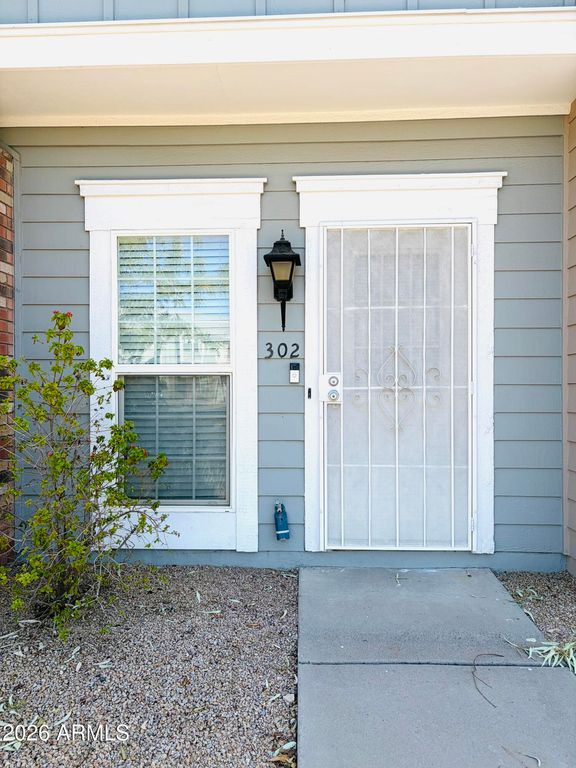 1601 N SABA Street 302, Chandler, AZ 85225 — photo 2
