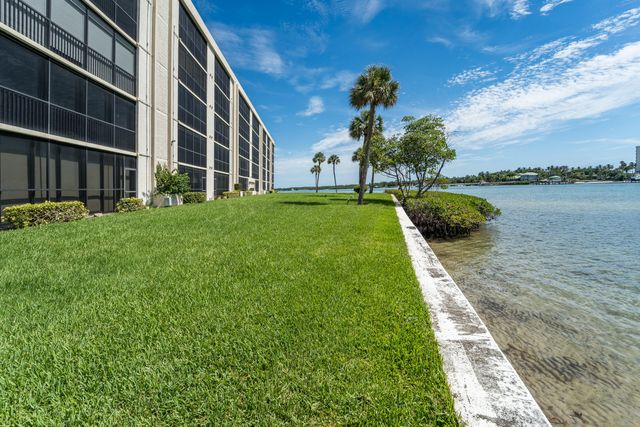 100 Intracoastal Place 205, Jupiter, FL 33469