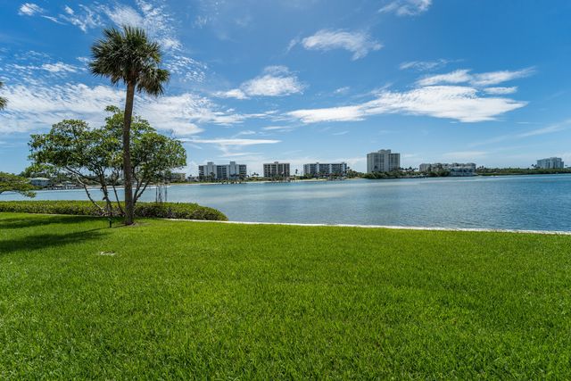 100 Intracoastal Place 205, Jupiter, FL 33469