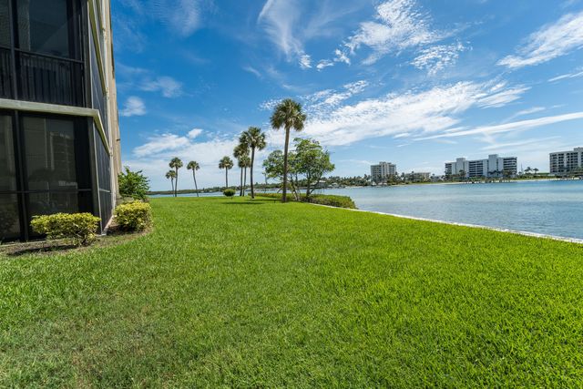 100 Intracoastal Place 205, Jupiter, FL 33469