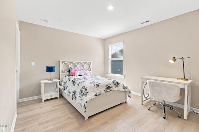 170 Hickory Grove Drive, Sanford, NC 27330