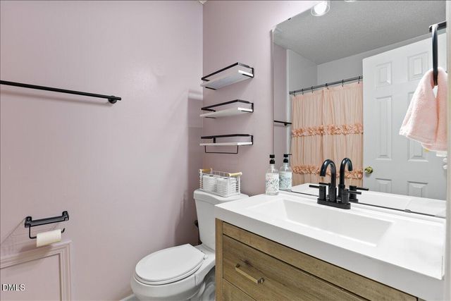 117 Cricket Hollow Run, Clayton, NC 27520