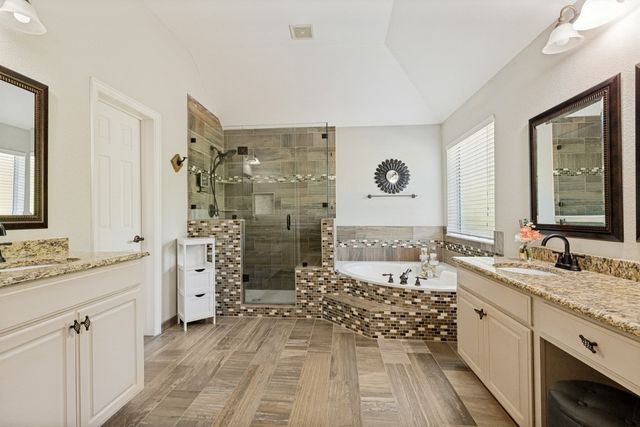 10422 Whispering Pines Drive, Frisco, TX 75033