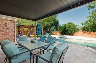 10422 Whispering Pines Drive, Frisco, TX 75033