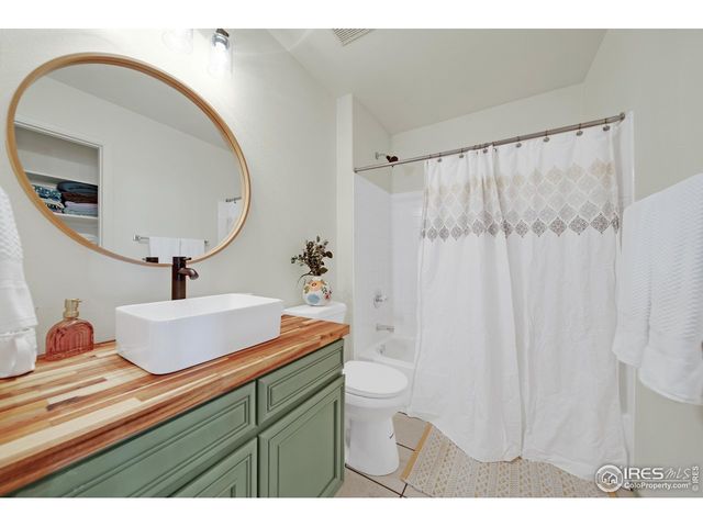 5292 Goldfinch St, Brighton, CO 80601