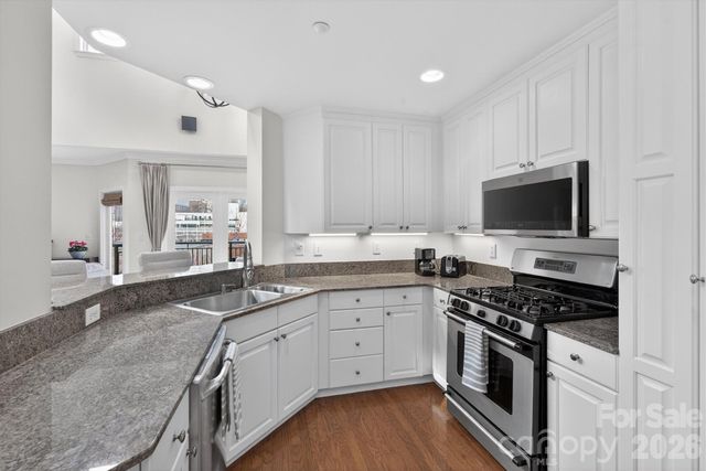 415 N Church Street, Charlotte, NC 28202