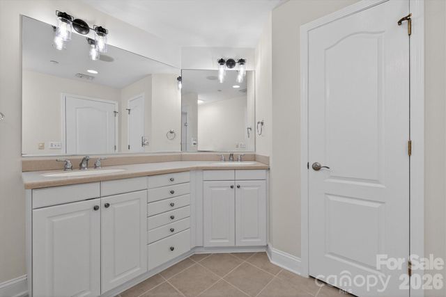 415 N Church Street, Charlotte, NC 28202