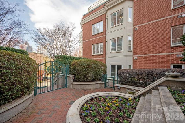 415 N Church Street, Charlotte, NC 28202