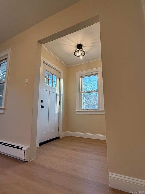 443 north country rd, Sound Beach, NY 11789 — photo 3