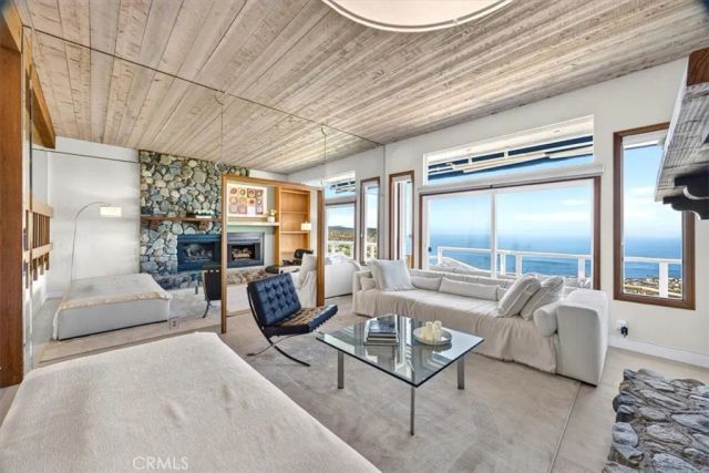 1361 La Mirada, Laguna Beach, CA 92651