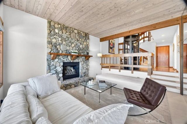 1361 La Mirada, Laguna Beach, CA 92651