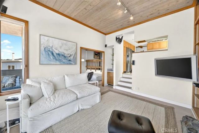 1361 La Mirada, Laguna Beach, CA 92651