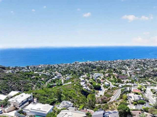 1361 La Mirada, Laguna Beach, CA 92651