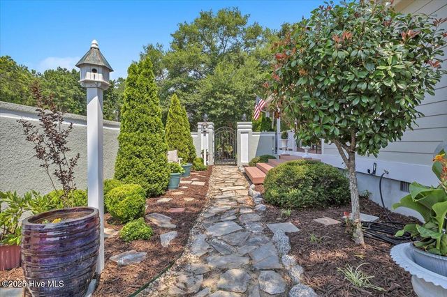 705 Cypress Lakes Circle SE, Bolivia, NC 28422