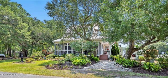 705 Cypress Lakes Circle SE, Bolivia, NC 28422