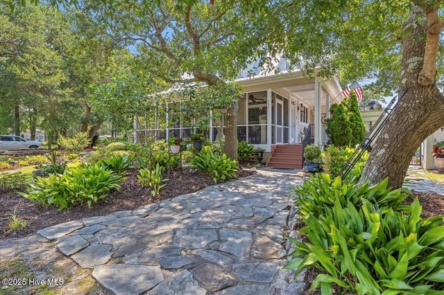 705 Cypress Lakes Circle SE, Bolivia, NC 28422