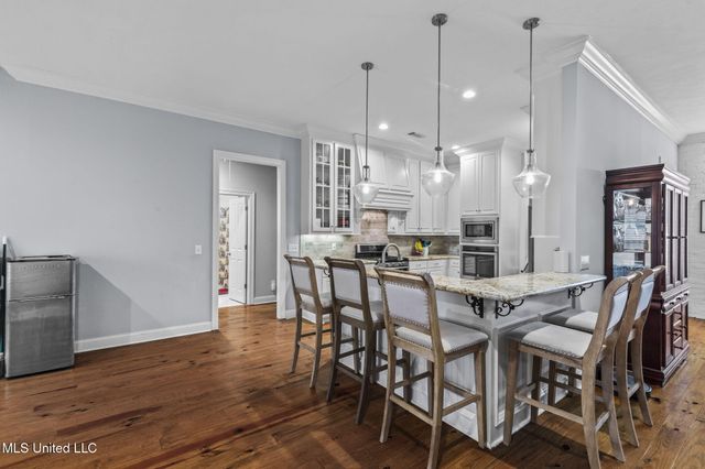 105 Camden Lake Circle, Madison, MS 39110