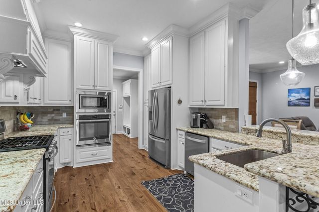 105 Camden Lake Circle, Madison, MS 39110