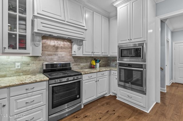 105 Camden Lake Circle, Madison, MS 39110