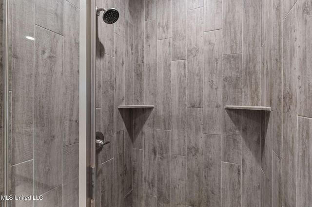 105 Camden Lake Circle, Madison, MS 39110