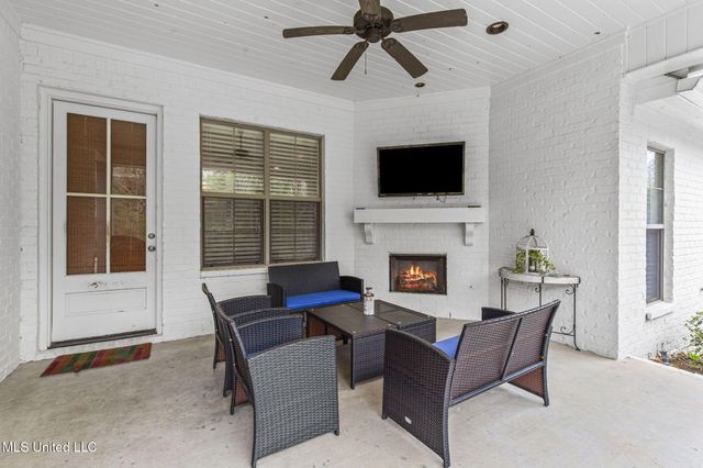 105 Camden Lake Circle, Madison, MS 39110