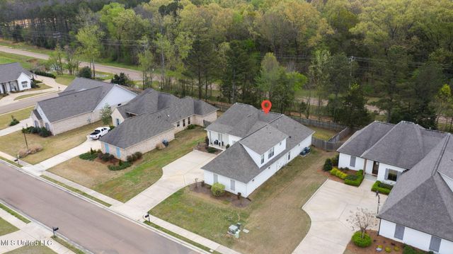 105 Camden Lake Circle, Madison, MS 39110