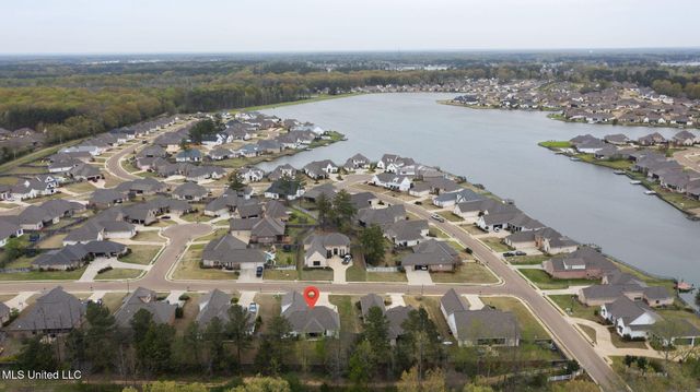 105 Camden Lake Circle, Madison, MS 39110