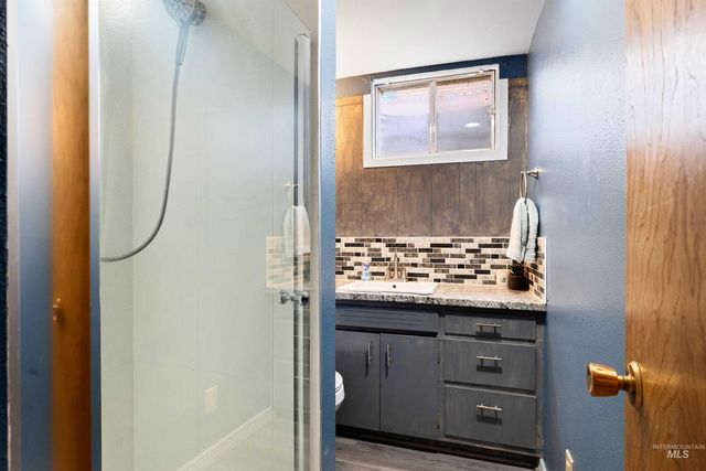 1969 9th Ave E, Twin Falls, ID 83301
