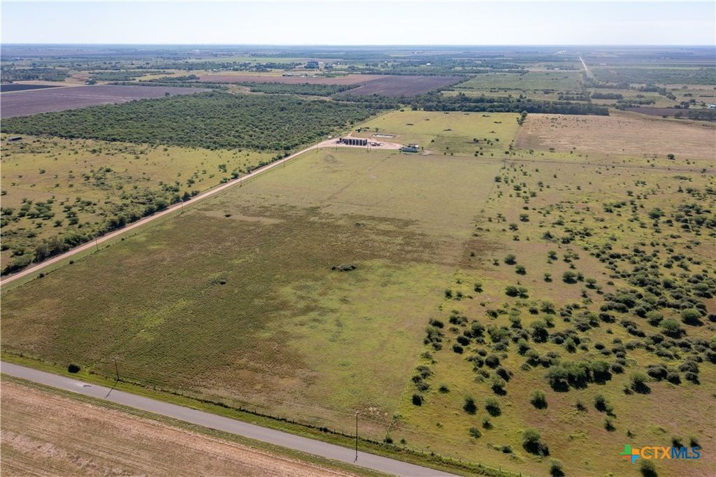 Image 12 of property listing at Tract 4 Gin Road, Inez, TX 77968