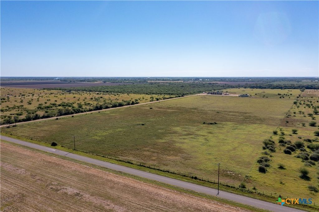 Image 13 of property listing at Tract 4 Gin Road, Inez, TX 77968