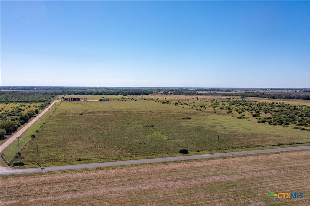 Image 16 of property listing at Tract 4 Gin Road, Inez, TX 77968