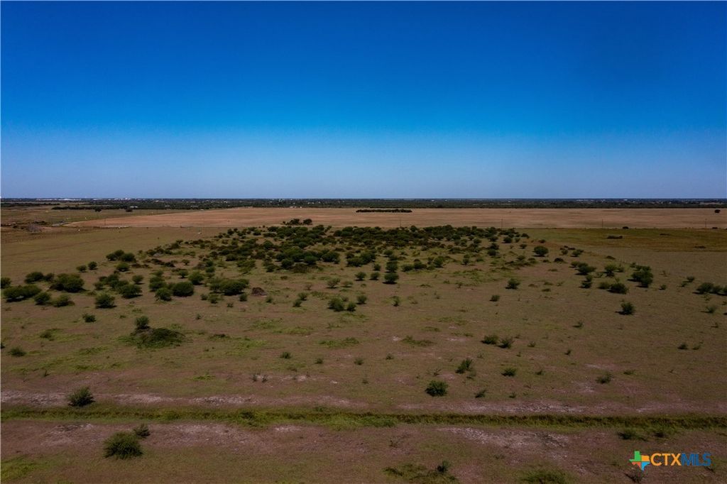Image 4 of property listing at Tract 4 Gin Road, Inez, TX 77968