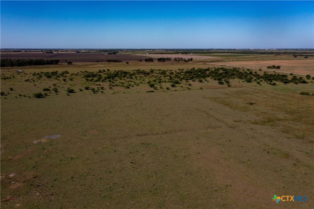 Image 7 of property listing at Tract 4 Gin Road, Inez, TX 77968