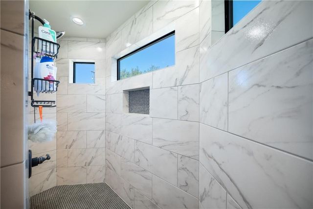 315 Bluestem CV, Georgetown, TX 78633