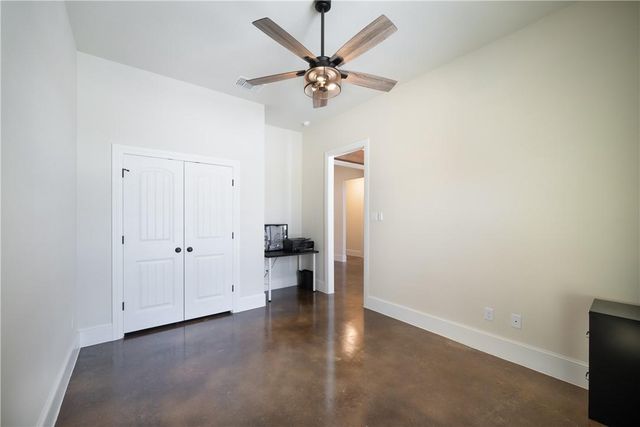 315 Bluestem CV, Georgetown, TX 78633