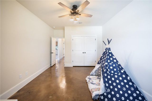 315 Bluestem CV, Georgetown, TX 78633