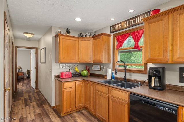 1345 County Road 16, New London, OH 44851