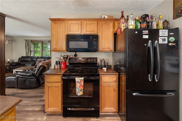 1345 County Road 16, New London, OH 44851