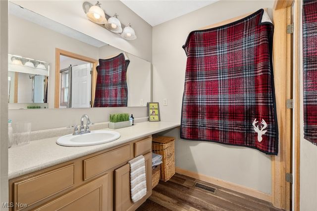 1345 County Road 16, New London, OH 44851