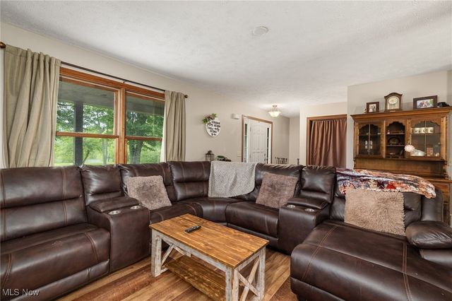 1345 County Road 16, New London, OH 44851