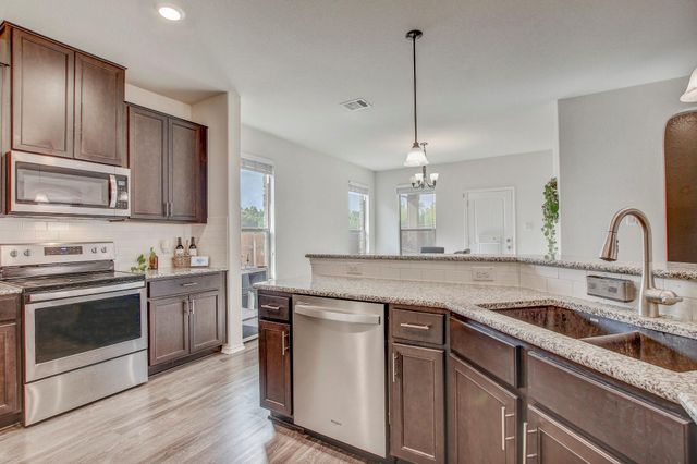 16617 Brogan LN, Pflugerville, TX 78660