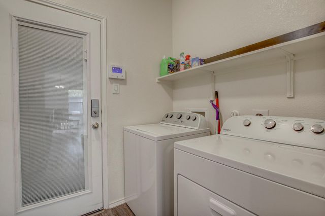 16617 Brogan LN, Pflugerville, TX 78660
